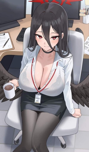 【オマーンコーヒー】昼下がりのコーヒーブレイクを楽しむ女子の二次画像
