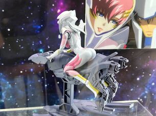 【画像】劇場版『ガンダムSEED』ラクスの例のプリケツフィギュアｗｗｗｗｗｗｗ