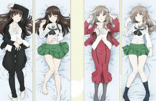 『ガールズ＆パンツァー』家元の西住しほと島田千代のふしだらな制服姿のエロ抱きまくら
