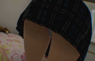 『サマーレッスン』女の子のパンツを間近でじっくり見る方法！パンチラ画像など！