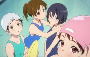 アニメ『Free! 2期』2話で貴重なスク水姿の女子小学生たちがたくさん登場！