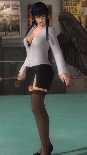 DOA5LR 女天狗様（女教師コス）のパンチラ写真集