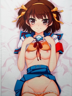 【二次・ZIP】たくし上げで誘ってるスケベ娘の2次画像