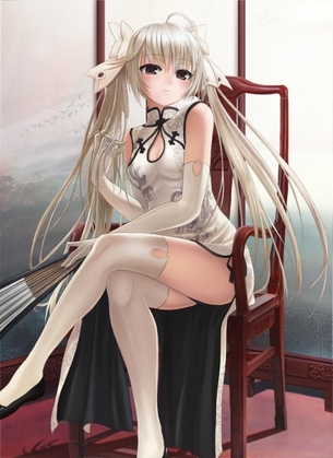 俺のとっておきのチャイナドレスの画像フォルダを見せる