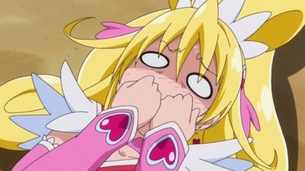 プリキュアが自分の足の匂いを嗅いだときの表情wwwwwwwww