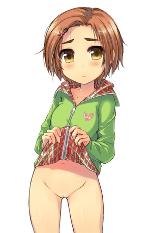 たくし上げのよさを再確認できるエロ画像