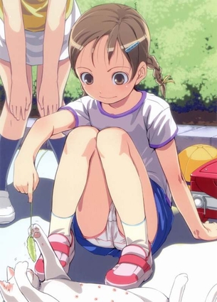 【無防備】まだ恥じらいなんて感じない年齢の子がパンチラしてる二次エロ画像