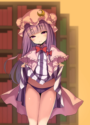 【二次・ZIP】たくし上げで誘惑している女の子のエッチな画像