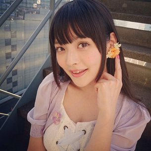 初夏の雰囲気漂う「上坂すみれさん」をご覧ください！これを見て一緒にデートしたいと思わないヤツいるん？？？