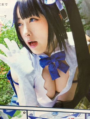 【画像】『ダンまち』ヘスティアちゃんの巨乳コスプレを『御伽ねこむさん』がした結果がエッチ過ぎるwwwww