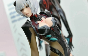『エヴァンゲリオン』綾波レイがめちゃくちゃエロい感じになってるエロフィギュア