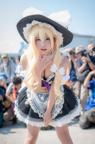 【画像あり】抜けるエロ女性コスプレイヤーさん最高過ぎwwwwww