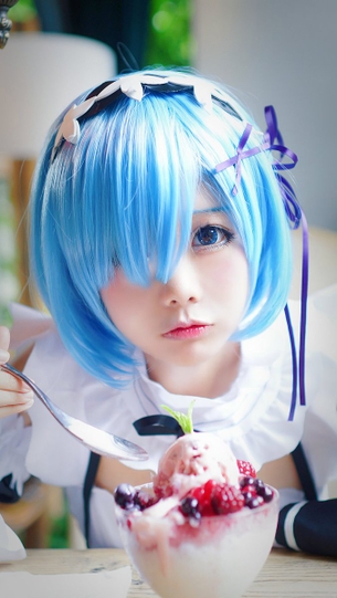 【画像】かわいい中国の女性コスプレイヤーと日本女性コスプレイヤーの差wwwwwwwww