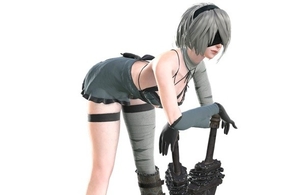 『ニーア オートマタ』おっぱいやお尻丸見えのエロいカイネの衣装などエロい追加DLC！