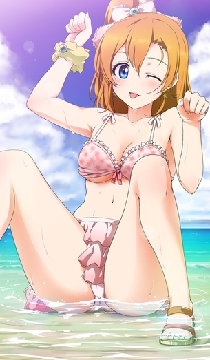 【女神画像】『ラブライブ！』この穂乃果ちゃんのふとももや下半身エロさは異常wwwwwww