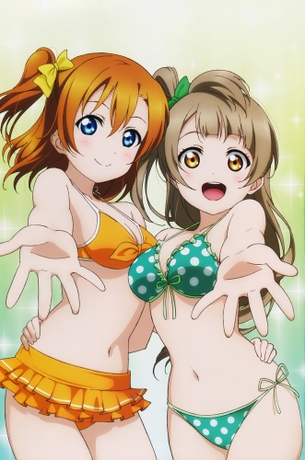 【画像あり】『ラブライブ！』の女の子たちってアニメ界屈指のめちゃエロい身体してるよなwww