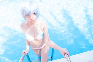 【画像】厳選した女性コスプレ水着姿がエロ過ぎておっき不可避wwwwwww