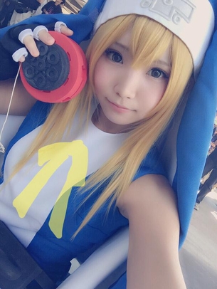 カリスマコスプレイヤー「えなこさん」のブリジットコス可愛い過ぎ萌えたwwwふとももたまらんwww