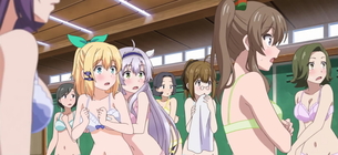 【画像】アニメの「着替え中の女の子がいっぱいの空間に突撃する」シチュエーション