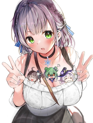 【おっぱい】ショルダーバッグGJな着衣巨乳パイスラッシュ二次画像