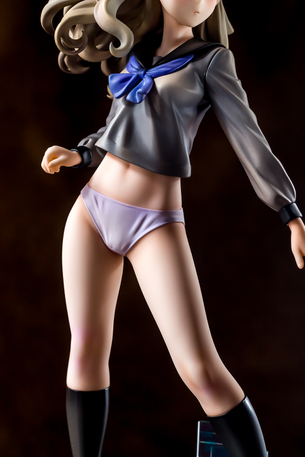 【画像】パンツをしっかり作り込んでるフィギュアは神