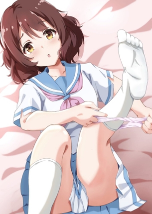 こんなにエロ過ぎる脱ぎかけの画像は反則です！