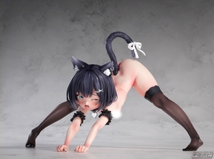 【画像】お前らがつい後ろに回りたくなってしまうエロフィギュアが発売される