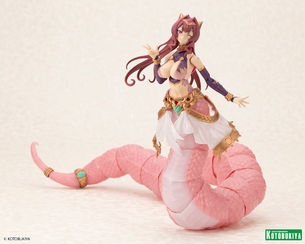 【画像】下半身がエッチすぎるプラモデルが登場する