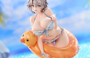 『ブラウンダスト2』テレーゼのえっちすぎるおっぱいがこぼれてるエロ水着フィギュア！