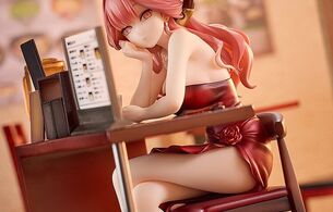 『ブルーアーカイブ』陸八魔アルのえっちすぎるドレス姿で太もも丸出しなエロフィギュア！