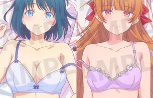 『幼馴染とはラブコメにならない』女の子たちのえっちな下着姿のエロ抱きまくらなど！