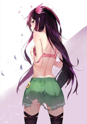 服破れのよさを再確認できるエロ画像