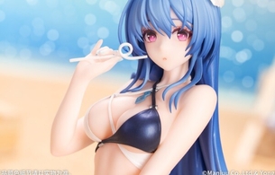 『アズールレーン』ヘレナのえっちなムチムチおっぱいのエロ水着姿のエロフィギュア！