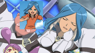 【画像】『イナズマイレブン』のウルビダさん、サッカーするにはデカパイすぎる