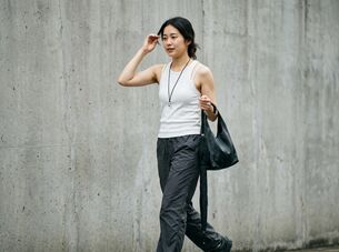 【AI腋フェチ画像】Flowで作ったAI美女の腋画像 [AI Generated]