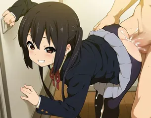 あずにゃんのセクシーで抜ける二次エロ画像集【けいおん！】