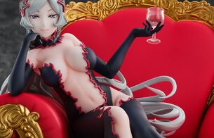 『ダンまち』フレイヤのえっちなおっぱいがほとんど見えてるエロ衣装のエロフィギュア！