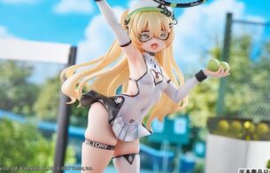『アズールレーン』バッチのえっちなドスケベパンツ丸見えのエロテニスウェアのフィギュア！