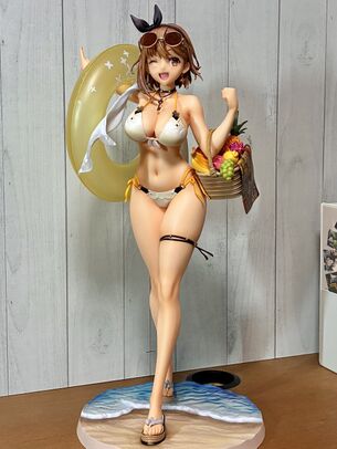 【画像】ライザのクソデカ・フィギュアが届いたぞｗｗｗｗｗｗｗｗｗｗｗｗ