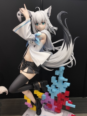 【画像】ホロライブ・白上フブキちゃんの等身大フィギュアがエッチすぎるｗｗｗｗｗｗｗｗ