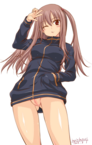 【二次エロ】女の子が上半身裸もしくは下半身裸になってる画像貼ってけ