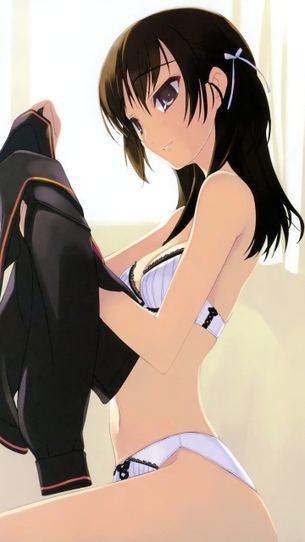着替えをしてる女の子の二次画像をください