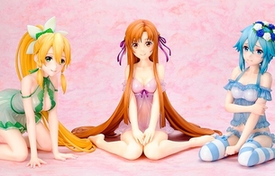 『ソードアート・オンライン』アスナ、シノン、リーファのエロスケスケネグリジェのエロフィギュア