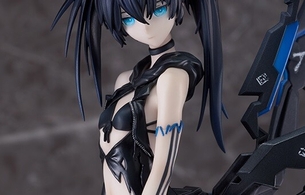 『ブラック★ロックシューター』エロい裸がほぼ見えちゃってるエロ衣装のエロフィギュア！