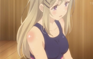 アニメ『安達としまむら』4話でエロいおっぱいの競泳水着姿やエロ全裸などエロシーン！