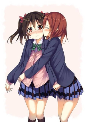 百合・レズの二次元エロ画像。