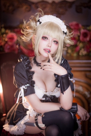 【画像】台湾のエチエチレイヤーさん、今年のエチエチコレクションから厳選したエッチッチコスプレ写真4枚を公開wwwwwwwww