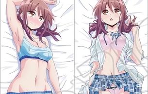 『はるかなレシーブ』大空遥と比嘉かなたのエロい身体の水着や下着丸見え姿の抱きまくら