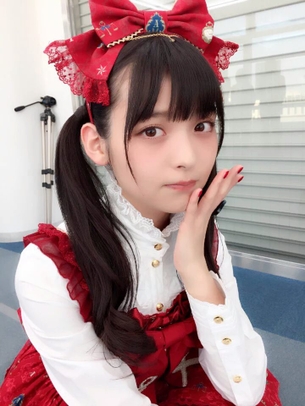 【画像あり】声優・上坂すみれの自撮りが可愛い過ぎ問題wwwwwwww