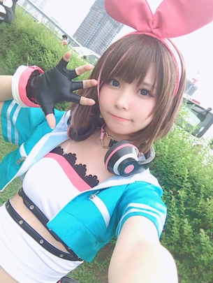【画像】えなこ顔負け、超可愛い中国人コスプレイヤーが見つかるwwwwwww